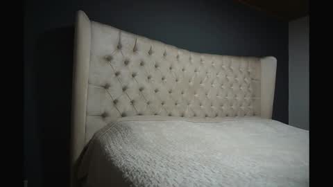 Nichole online show from November 14, 11:01 am