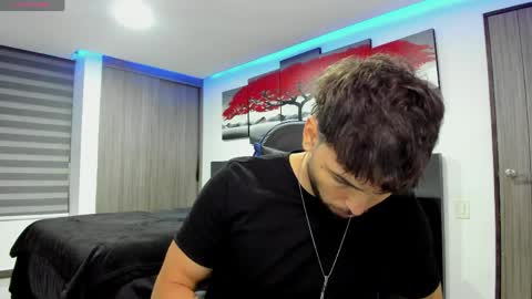 Nick Klaus online show from April 3, 12:17 am