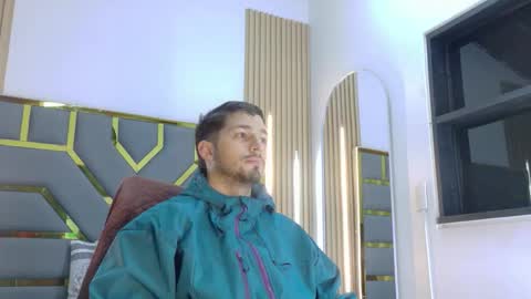 nick_moss_ online show from February 24, 11:02 am