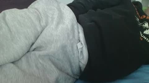 nick_nickss online show from October 2, 8:57 am