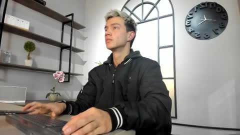 Nick  online show from February 1, 12:46 pm