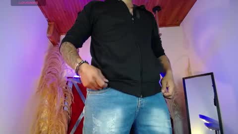 nickk_jonson online show from May 11, 4:04 pm