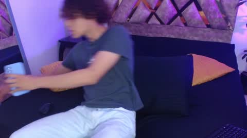 Snapshot of nickolas_moon chatting on February 1, 2:45 pm Nickolas Muoz online show from February 1, 2:45 pm