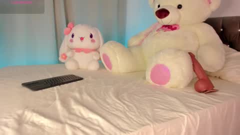 Snapshot of nicksantos_ chatting on September 13, 8:33 pm Nicolas online show from September 13, 8:33 pm