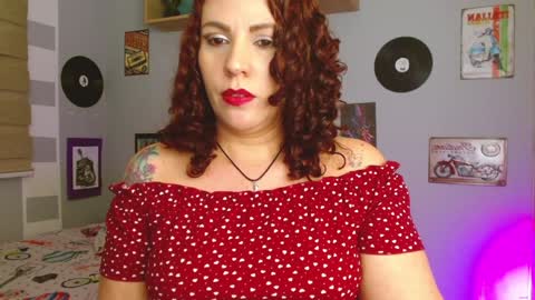 lucy online show from January 31, 1:54 am