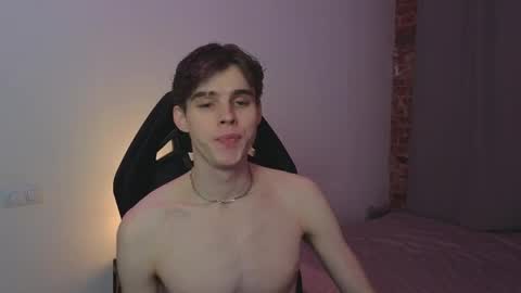 Nicki  Danny online show from April 13, 6:23 pm