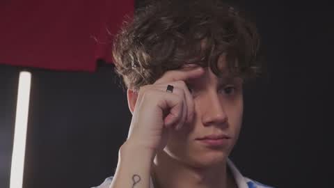 Nicky Neal online show from October 2, 8:07 pm