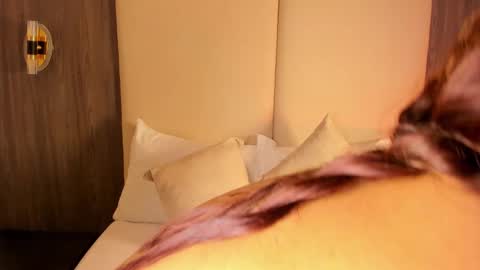 Nicky  online show from February 25, 2:48 am