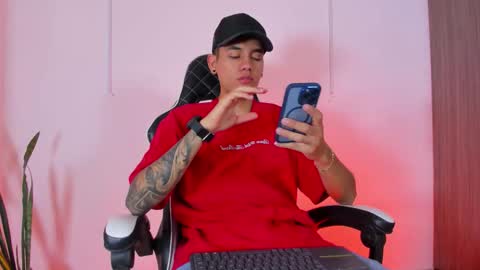 Nicky  online show from October 14, 1:14 pm