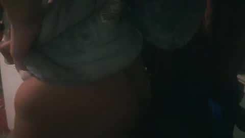 nickythehawtie online show from April 16, 12:33 am