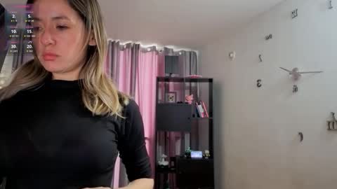 Nicky online show from March 9, 10:25 pm