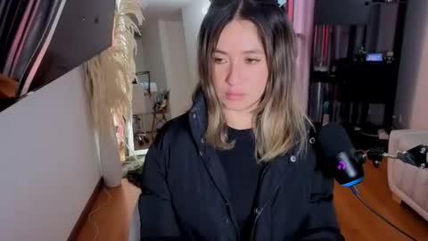 Nicky online show from April 21, 4:03 pm