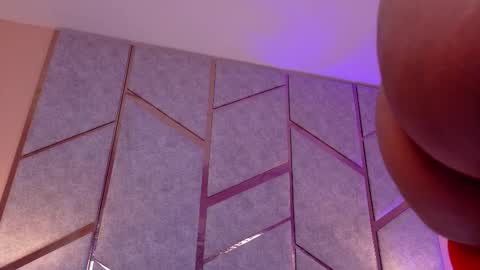 NICKYYYYY  online show from October 30, 5:52 am