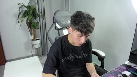 Nico  online show from April 16, 5:29 am