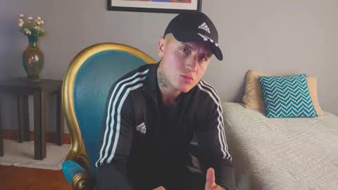 Nico Gentle online show from February 23, 6:43 pm