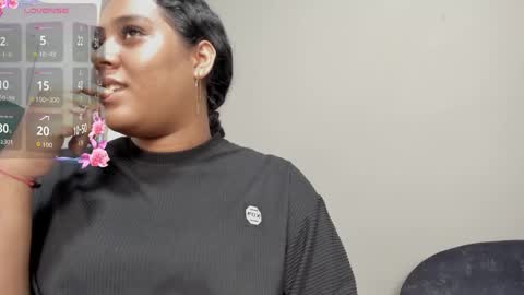 nicohillx online show from April 23, 8:21 pm