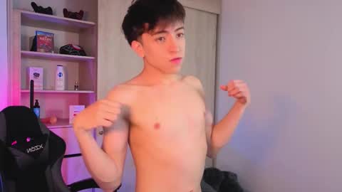 Nicolas online show from September 23, 7:09 pm