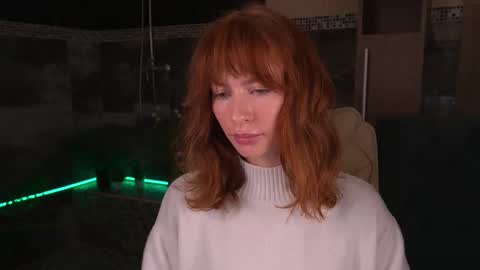 Nicol Moonn online show from November 17, 6:38 am