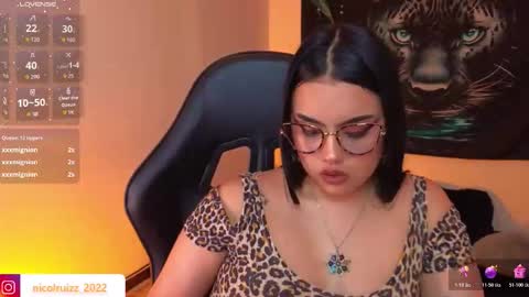 Nicol online show from November 8, 9:29 pm