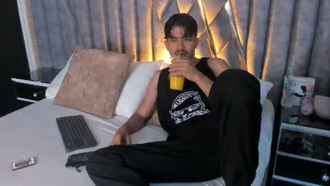 Nicolai online show from July 8, 12:19 pm