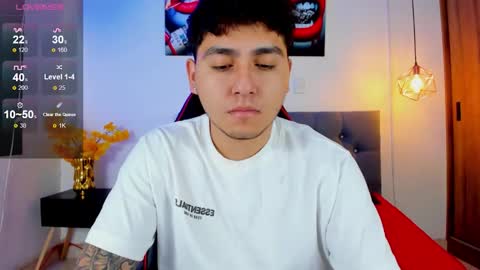 nicolas_james_sc online show from October 18, 1:04 pm