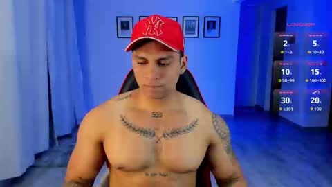 nicolas_montoya online show from November 4, 3:52 am