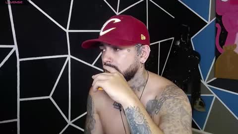 nicolas online show from December 2, 3:16 am