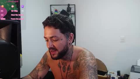 nicolas online show from December 17, 3:35 am