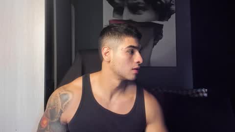 Andres online show from December 4, 5:01 pm