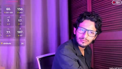 nicolasrodrii online show from October 8, 1:57 am