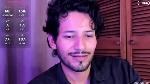 nicolasrodrii online show from October 10, 12:27 am