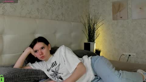 GMT7TueWedThSu 0300am-0900am. Sa 1000am-0400pm online show from September 22, 8:57 pm