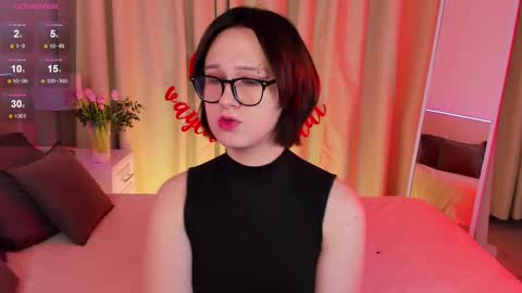 Nicole online show from February 13, 11:28 am