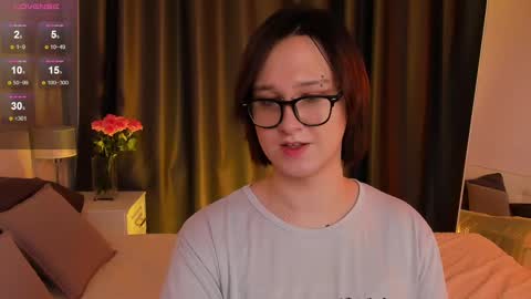 Nicole online show from February 25, 4:46 pm