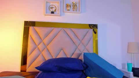 nicole_grace0 online show from November 6, 12:08 pm