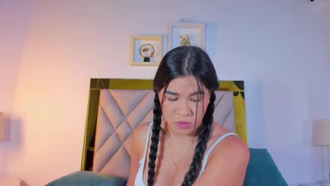 nicole_grace0 online show from October 1, 12:26 pm
