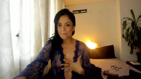 Snapshot of nicole_lustt chatting on December 27, 8:18 pm Nicole online show from December 27, 8:18 pm