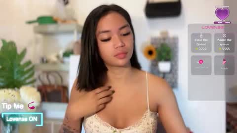 NICOLE online show from February 19, 2:33 am