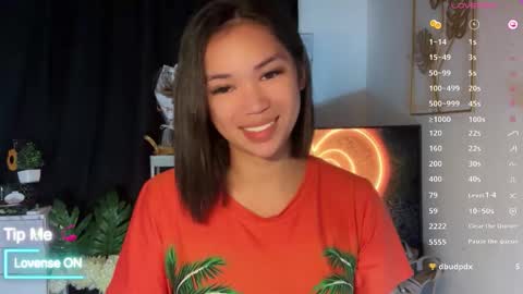 NICOLE online show from February 23, 2:30 pm