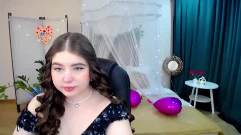 Snapshot of nicolefoxery chatting on February 21, 3:12 am nicolefoxery online show from February 21, 3:12 am
