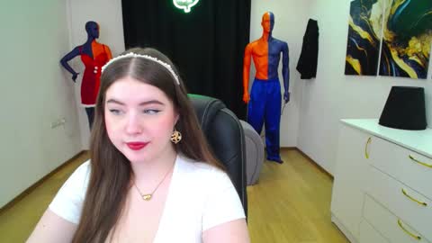 Snapshot of nicolefoxery chatting on February 8, 6:44 pm nicolefoxery online show from February 8, 6:44 pm