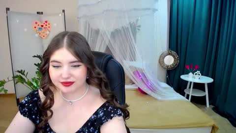 Snapshot of nicolefoxery chatting on February 21, 8:07 am nicolefoxery online show from February 21, 8:07 am