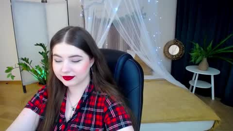 Snapshot of nicolefoxery chatting on January 31, 6:36 pm nicolefoxery online show from January 31, 6:36 pm