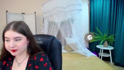Snapshot of nicolefoxery chatting on March 8, 10:56 pm nicolefoxery online show from March 8, 10:56 pm