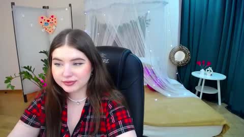 Snapshot of nicolefoxery chatting on February 22, 9:45 am nicolefoxery online show from February 22, 9:45 am