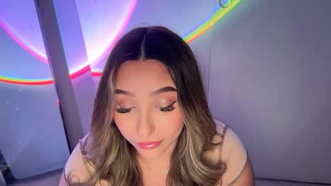 nicolelovesyou444 online show from February 24, 4:10 pm