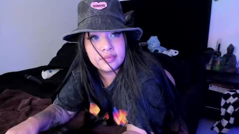 Nico online show from October 4, 9:01 pm