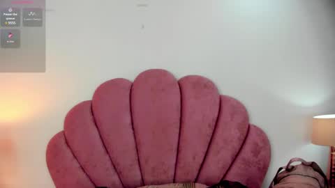 NICOLE online show from March 3, 1:01 pm