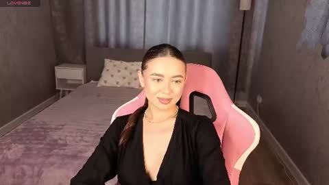 NicoleRossss online show from July 7, 7:23 am