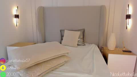 Nicole online show from February 12, 5:16 pm